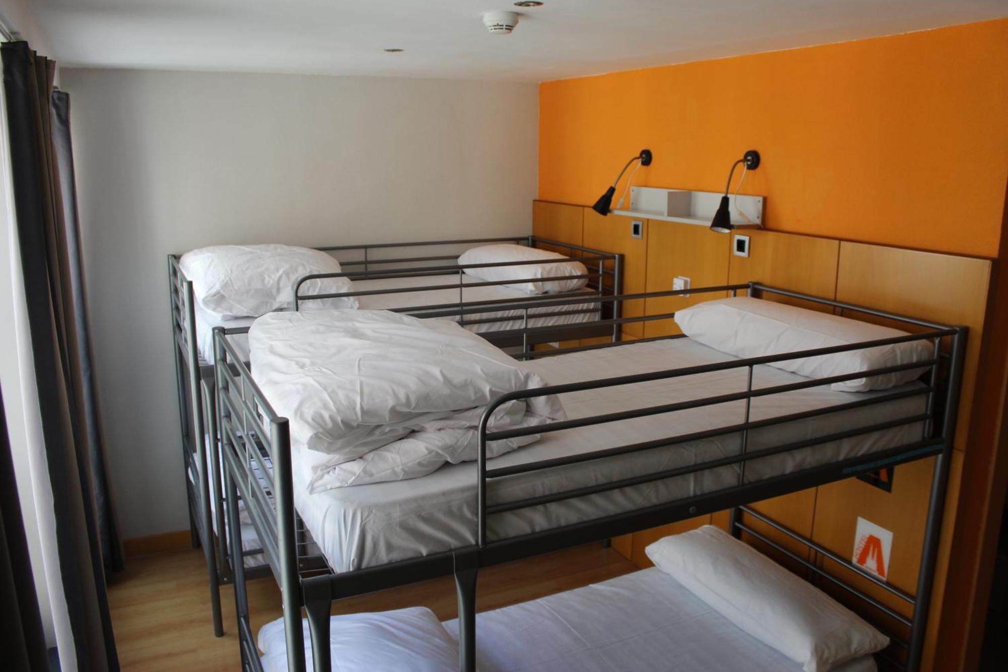 Albergue Mola! *